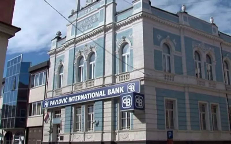 >Pavlović banka  